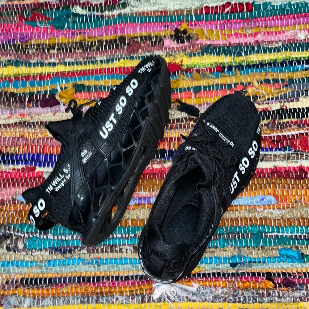 are just so so shoes nike